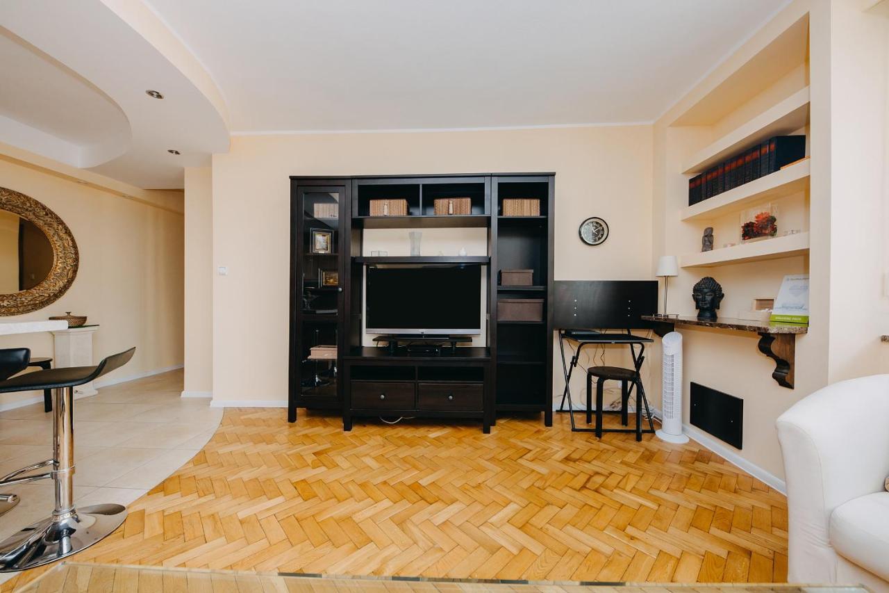 Apartment Shortstaypoland Warecka Warschau